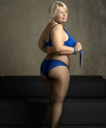 Молодая кокетливая девушка скрасит твой досуг страстью и удовольствием. Я знаю, как доставить тебе настоящее наслаждение. Позвони, и я позабочусь о тебе! 207, 55 лет