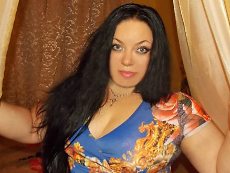 Искушенная красавица с огненными глазами приглашает в гости для развратных игр и страстных ласк. Со мной ты окунешься в безумный водоворот страсти и удовольствия! 23701, 37 лет